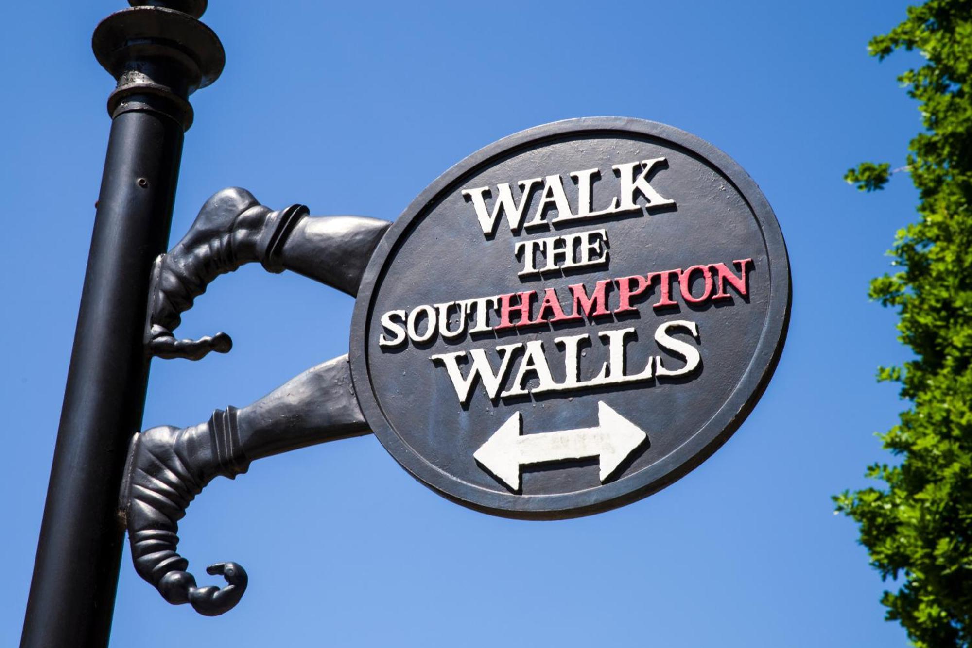 Settle Southampton - Stylish Self Check-In Rooms & Self Catering Suites Ngoại thất bức ảnh
